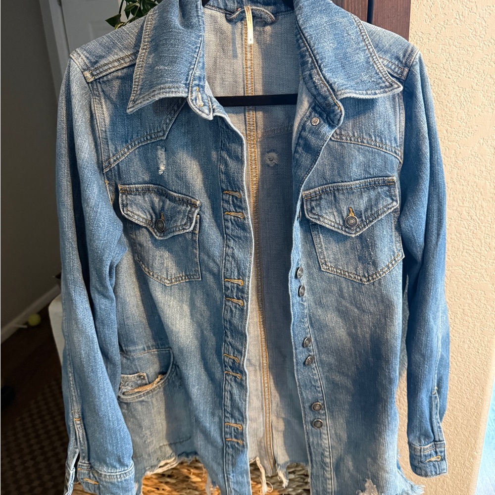 Women’s Free People Denim Jacket Small